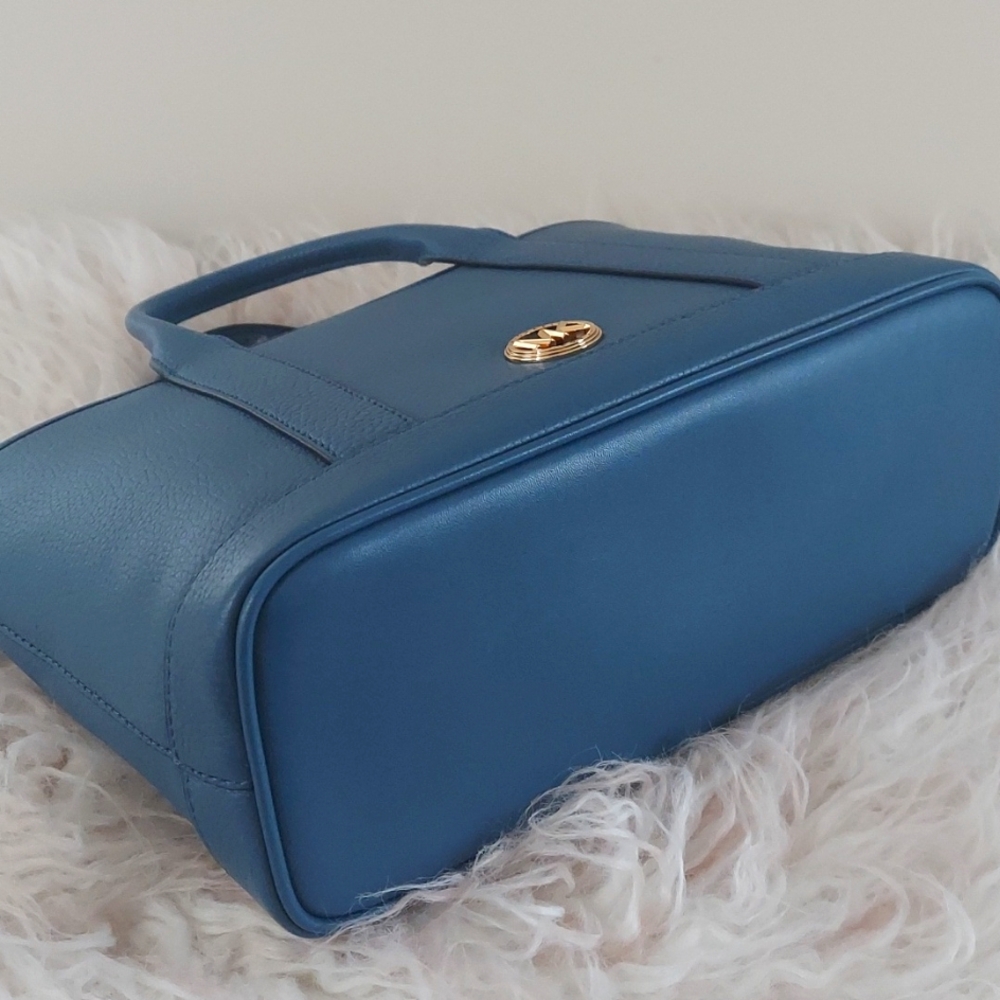MK SMALL SATCHEL - Picture 6 of 8